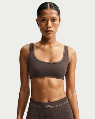 【新品２枚】ナイキ インディ シャイン  スポーツブラ ブラック Mサイズ W+NSKM+RBSMLS+MICRO+SCOOP+BRA.png